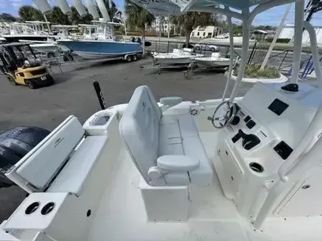 Cobia Boats 220 CC