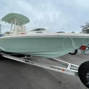 2024 Pathfinder Boats 2600 TRS