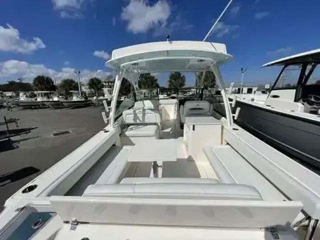 Cobia Boats 280 DC