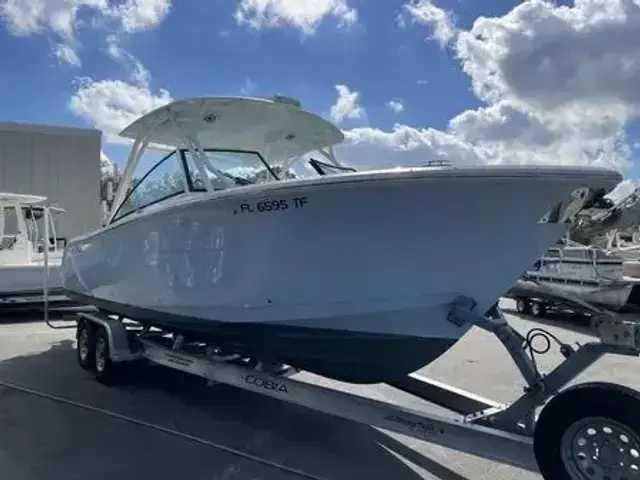 Cobia Boats 280 DC