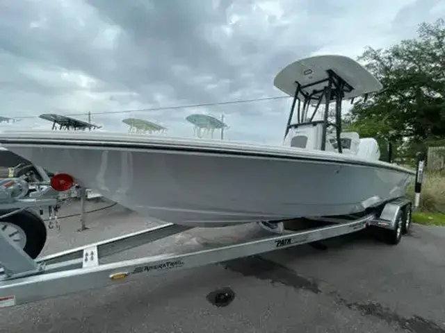 Pathfinder Boats 2500 Hybrid