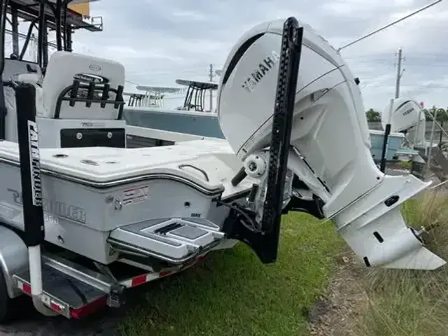 Pathfinder Boats 2500 Hybrid