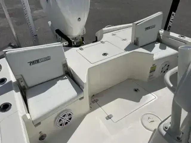 Pathfinder Boats 2500 Hybrid