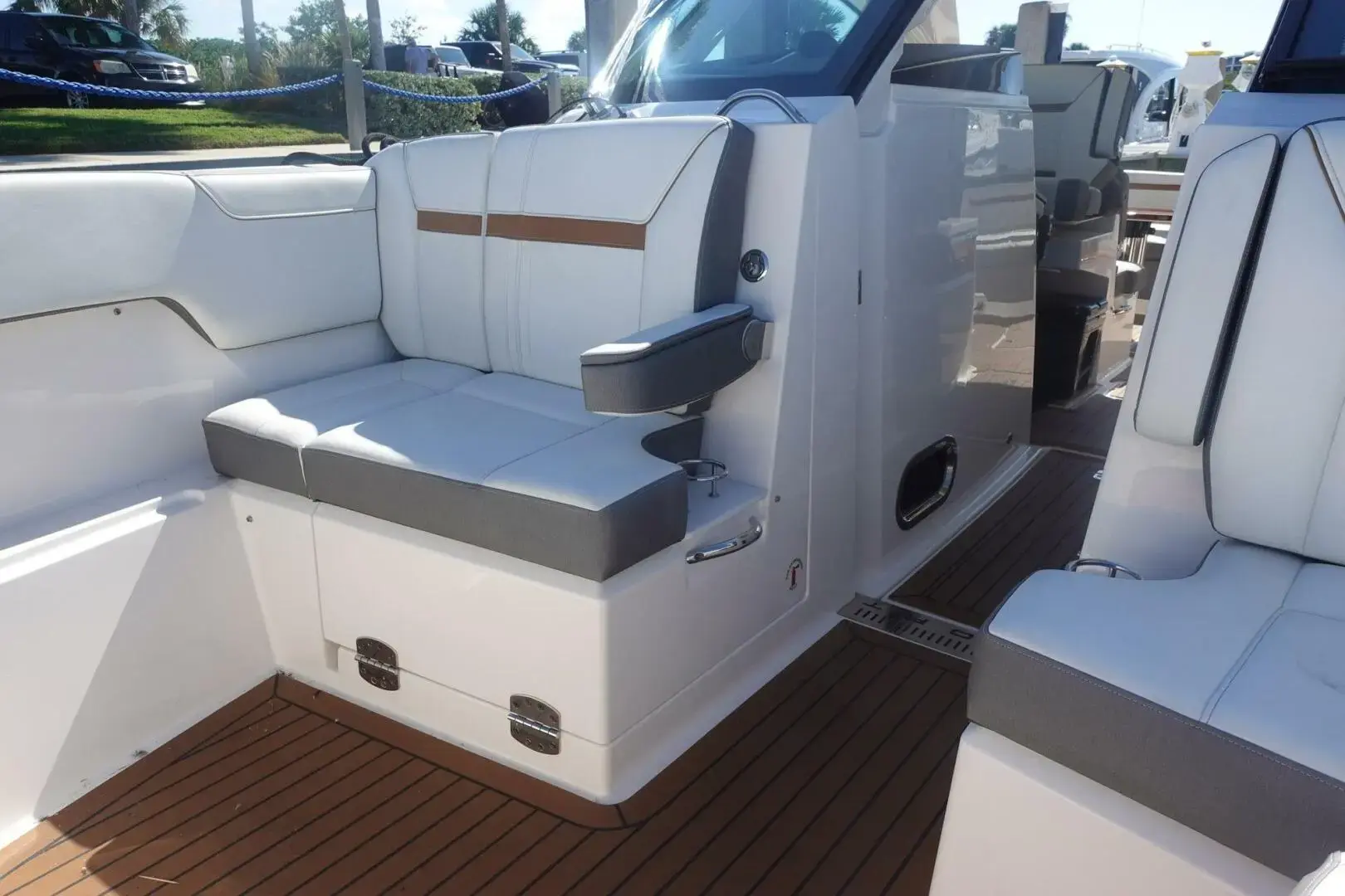 2020 Tiara 38 lx