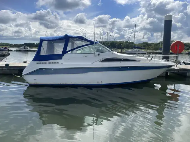 Sea Ray 220 Sundancer