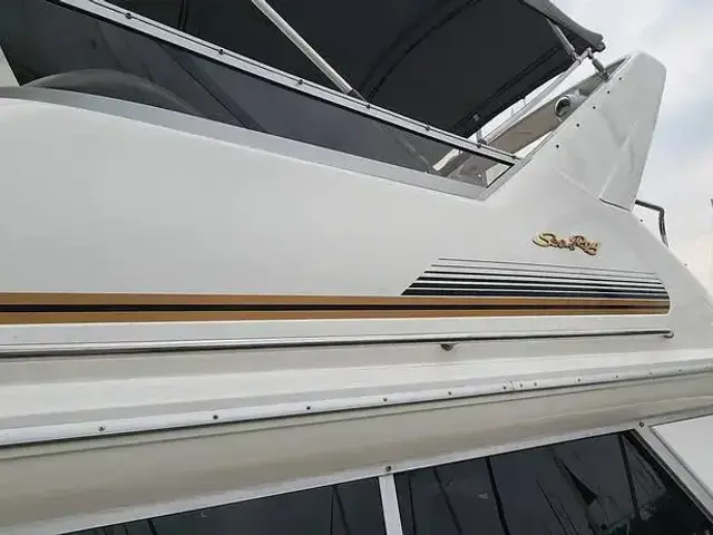 Sea Ray 370 Sedan Bridge