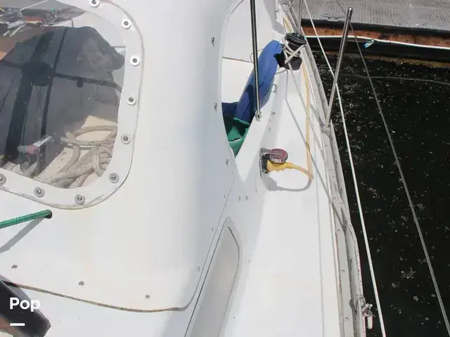 Cascade 36 Deep Keel