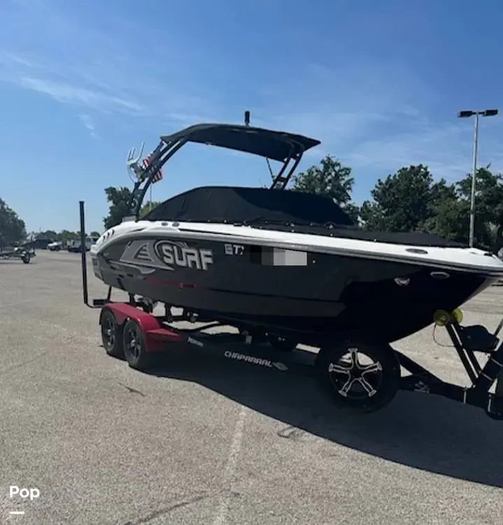 2021 Chaparral ssi 21 surf