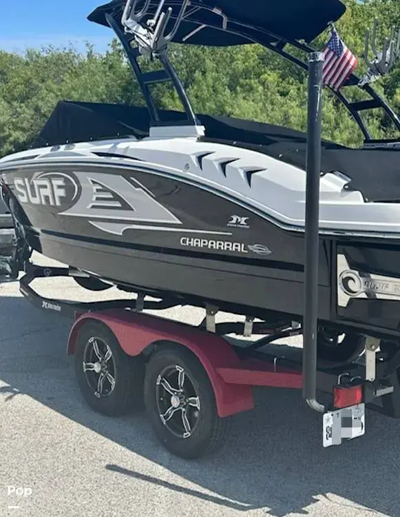 2021 Chaparral ssi 21 surf