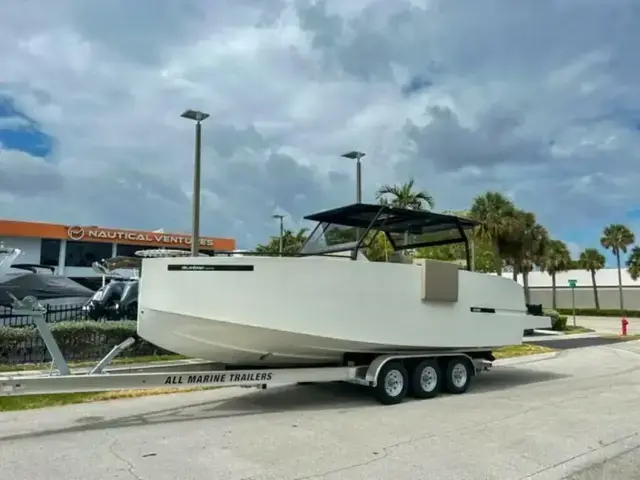 De Antonio Yachts D28 Xplorer