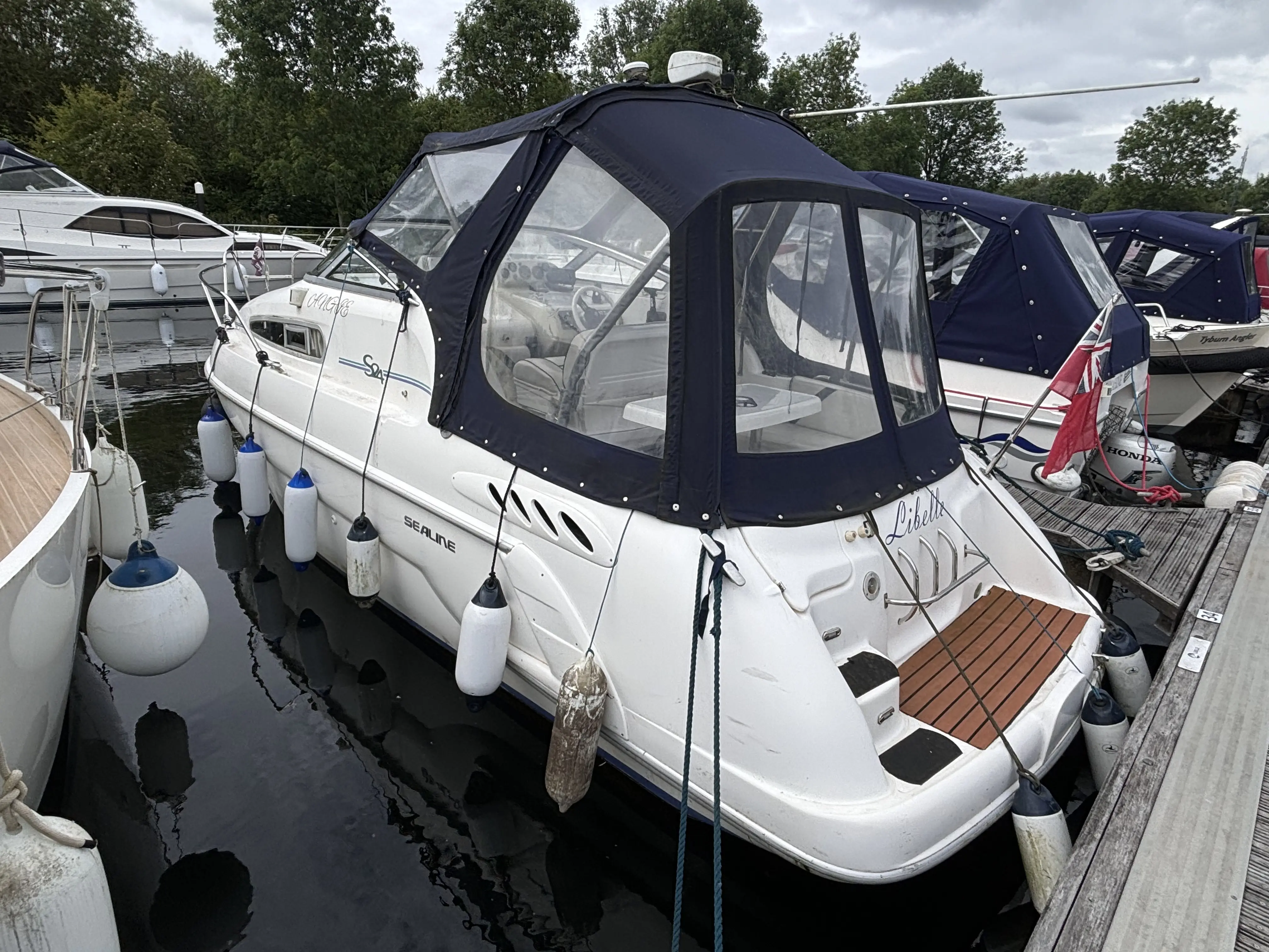 1998 Sealine s24