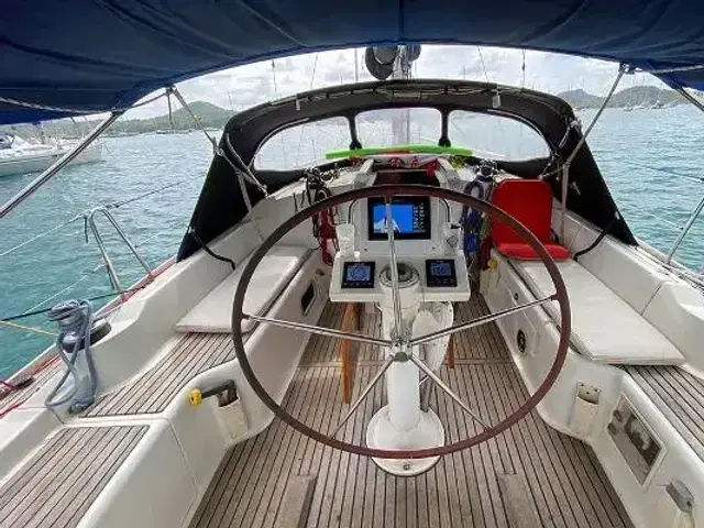 Beneteau Oceanis 37