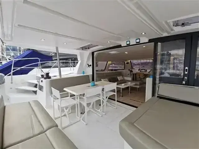 Catana 53