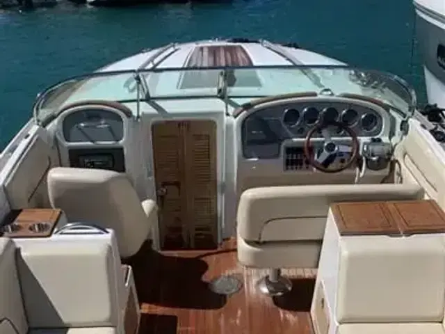 Chris Craft Corsair 28