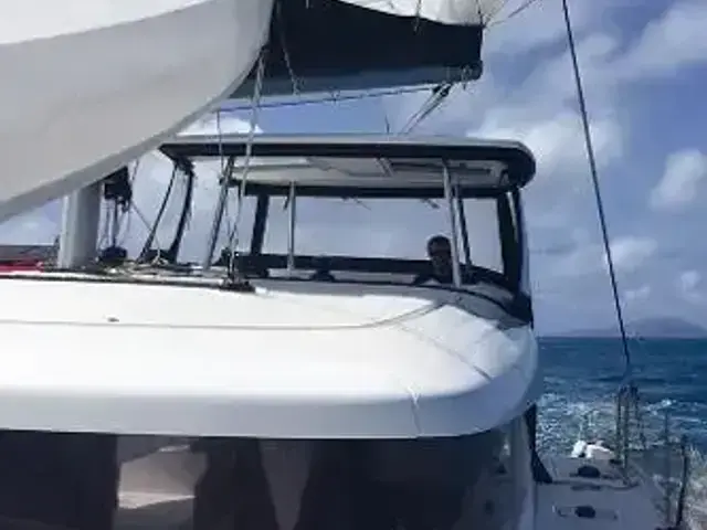 Lagoon 42