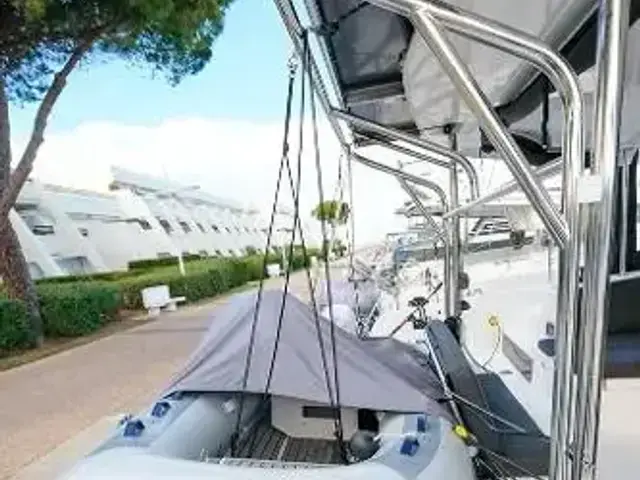 Lagoon 42