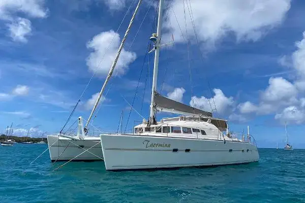 1999 Lagoon 470