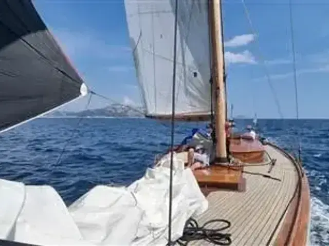 PLYMS PROTOTYPE SLOOP