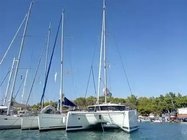 Fountaine Pajot Saona 47