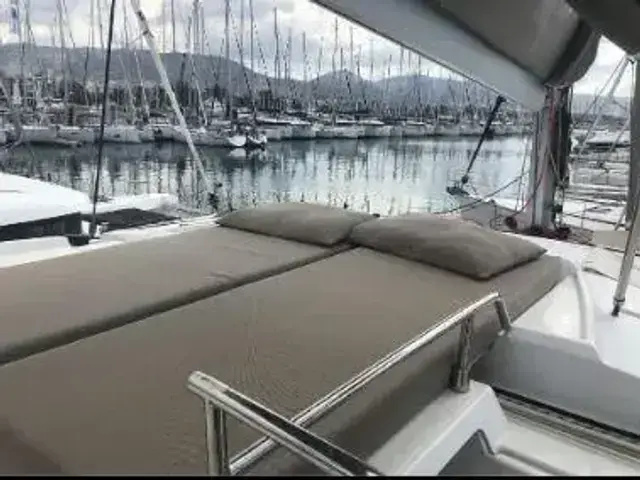 Fountaine Pajot Saona 47