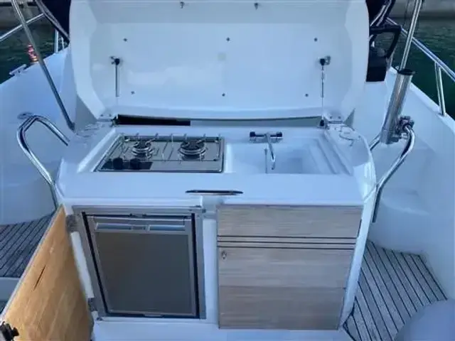 Beneteau Flyer 850 Sundeck