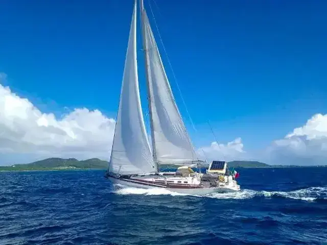 Beneteau First 435