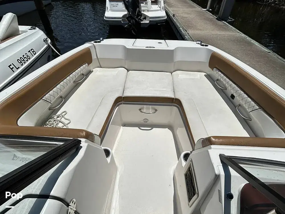 2022 Bayliner dx 2200