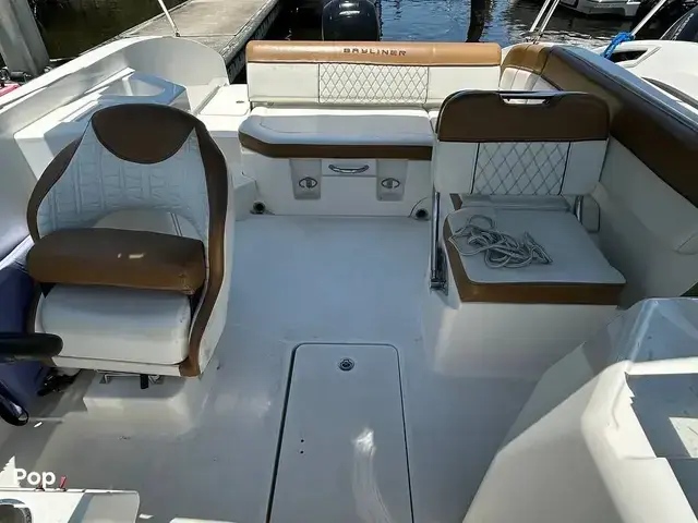 Bayliner Dx2200