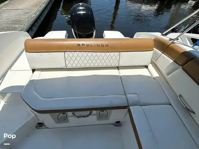 Bayliner Dx2200