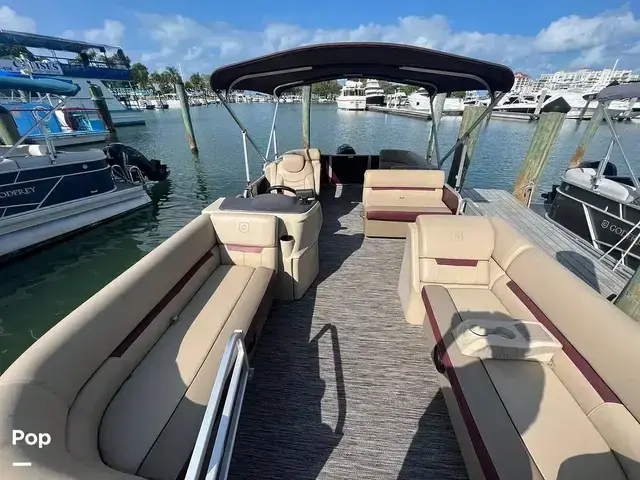 Godfrey Pontoon 2286SB Sweetwater