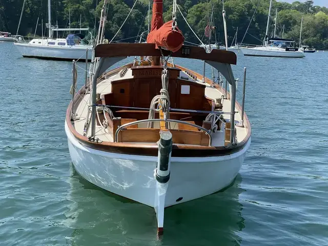 Classic Daniel Fyfe Loch Fyne Skiff Gaff Cutter