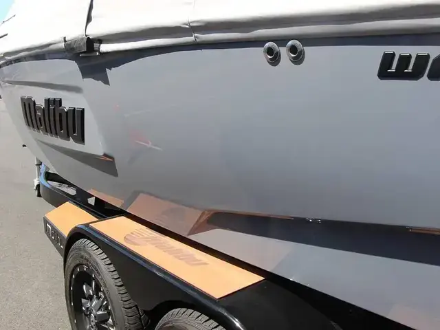 Malibu Wakesetter 22 LSV