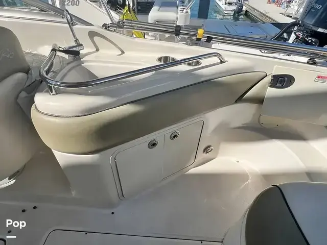 Sea Ray 240 Sundeck