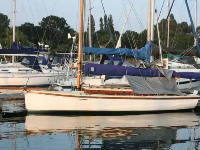 Traditional 22′ Gaff cutter