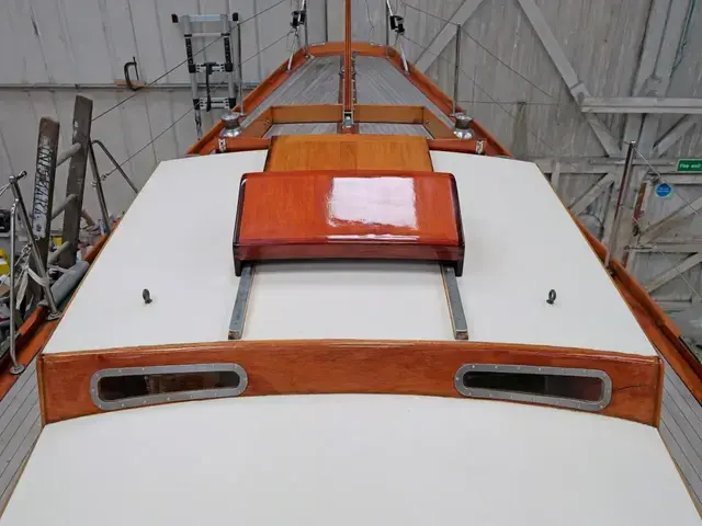 McGruer 8m Cruiser Racer