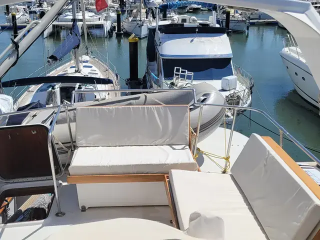 Hatteras 53 Classic