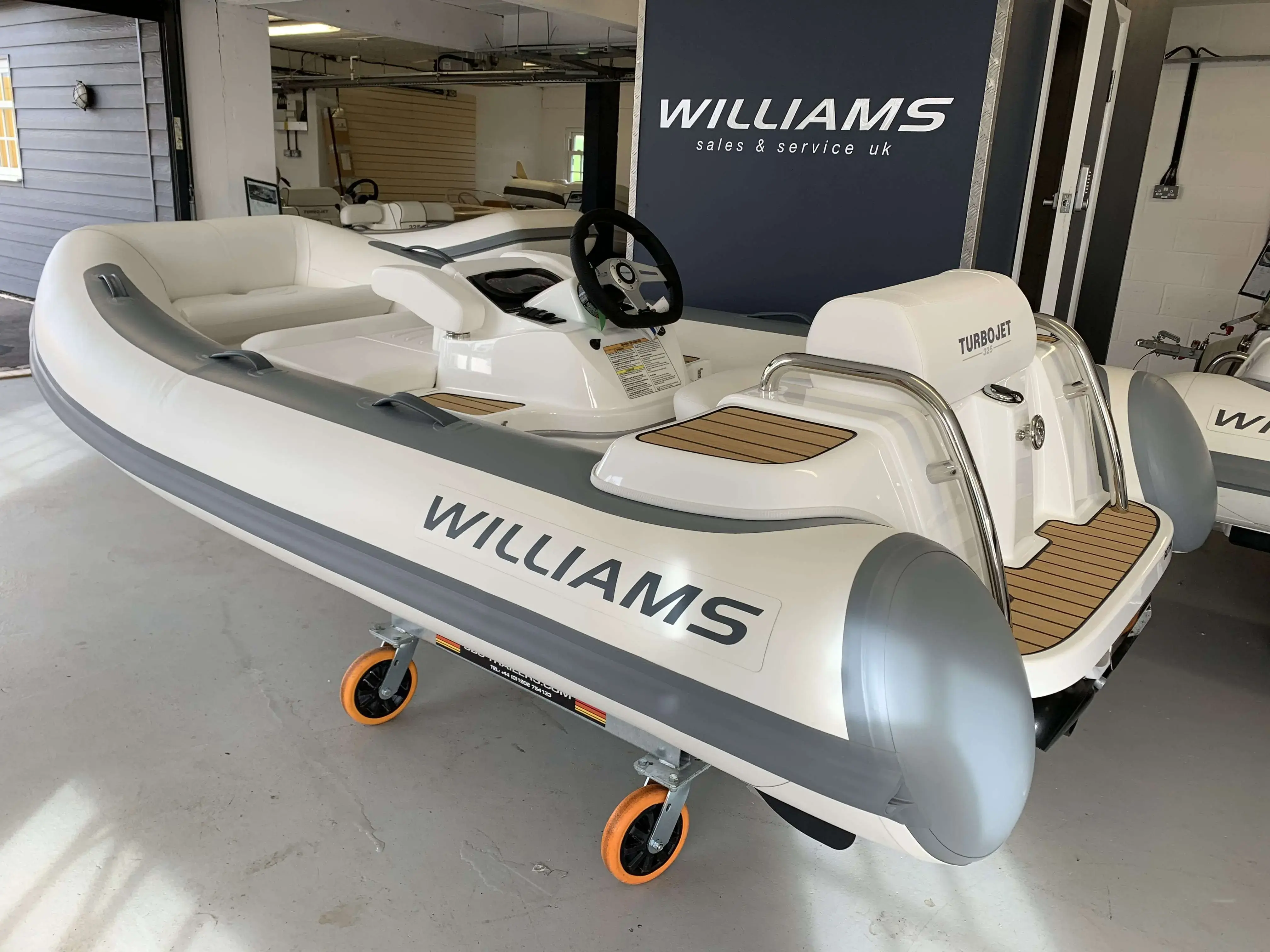 Turbo Jet 325 - Williams Jet Tenders