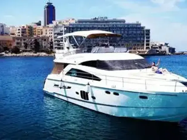 Fairline Squadron 58