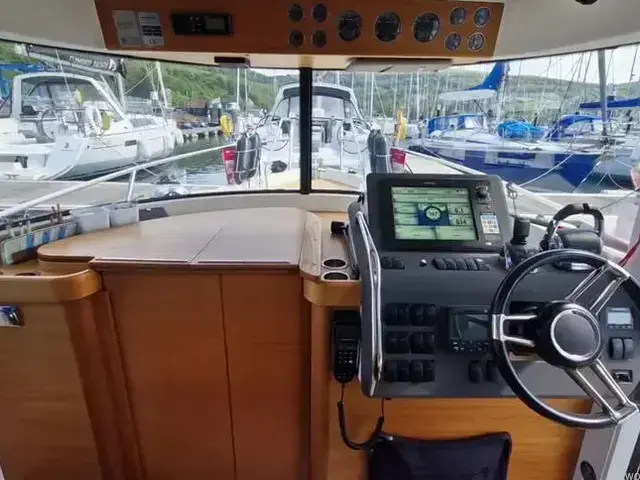 Paragon 31 Flybridge