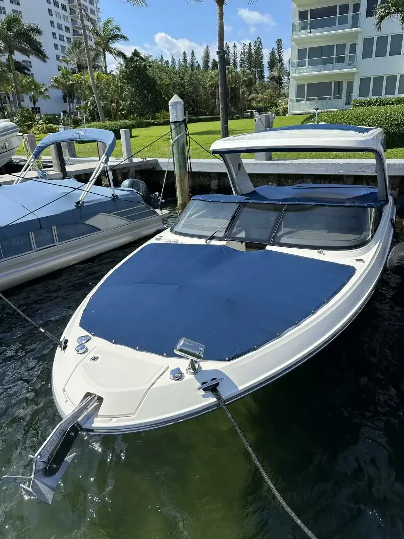 2016 Sea Ray 310 slx