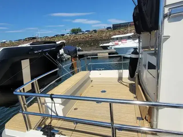 Paragon 31 Flybridge