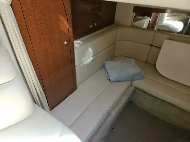 Sea Ray 320 Sundancer