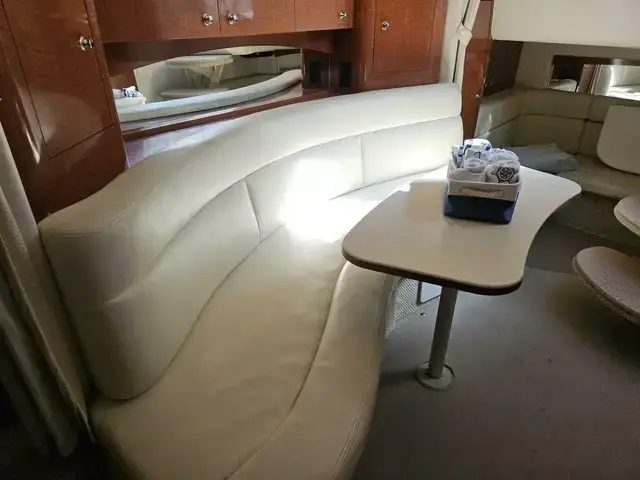 Sea Ray 320 Sundancer