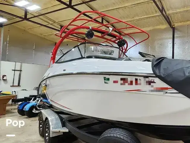 Yamaha Waverunner IV