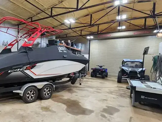 Yamaha Waverunner IV