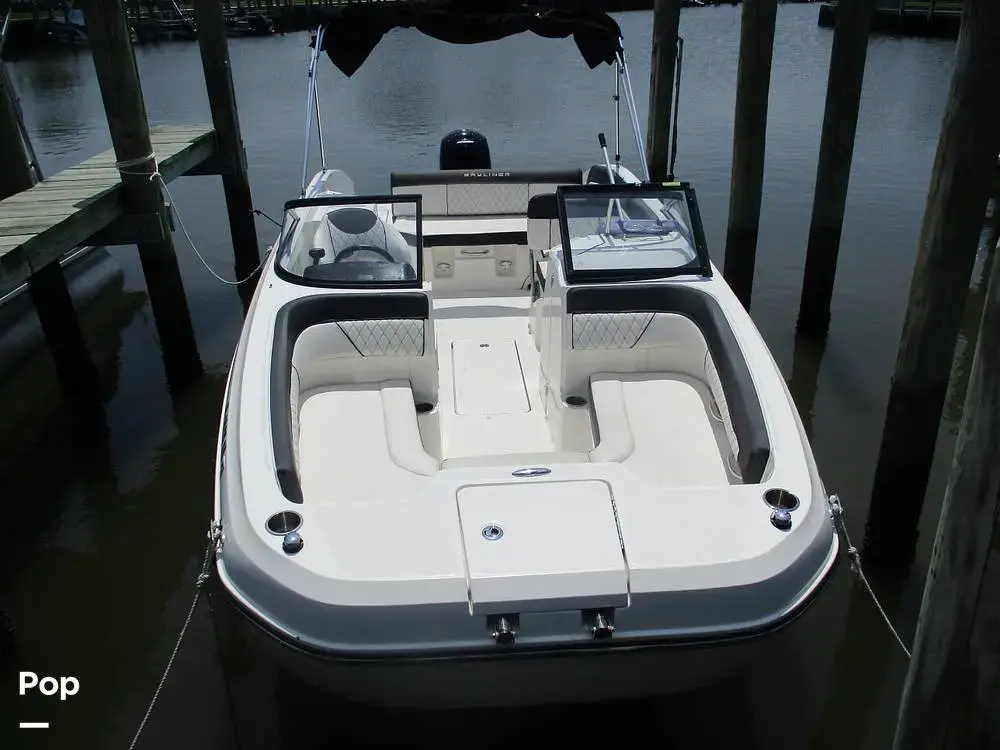 2023 Bayliner dx 2200