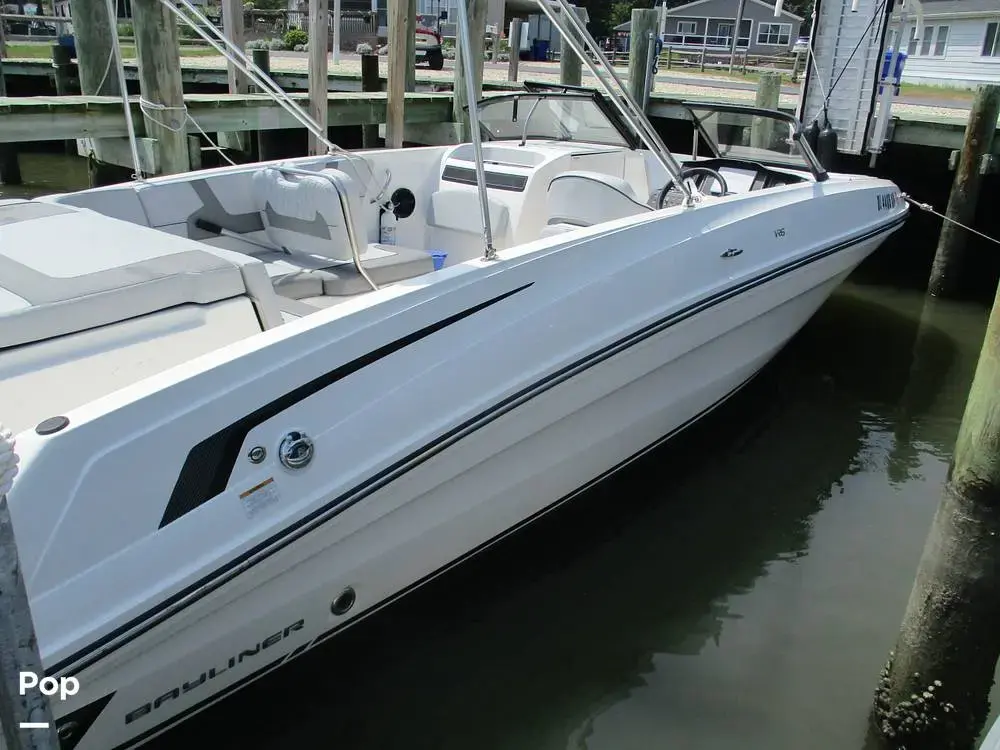 2023 Bayliner vr6 bowrider