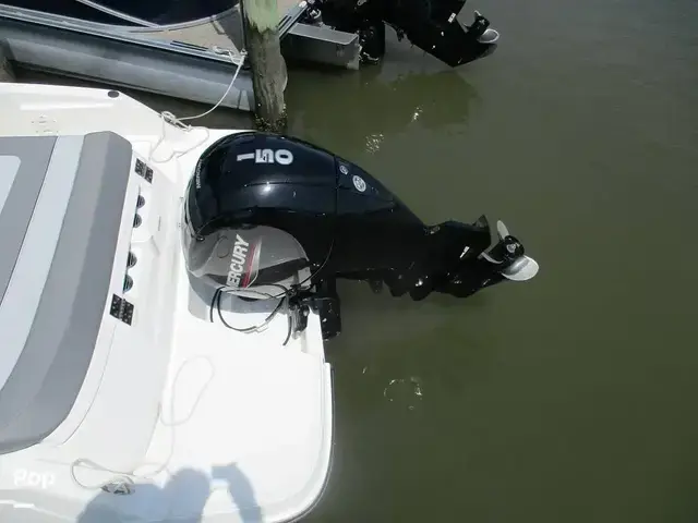 Bayliner Vr6