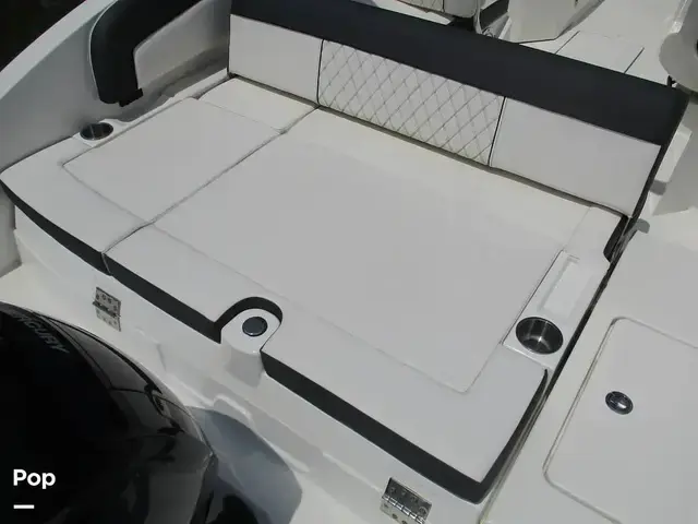 Bayliner Dx2200