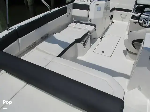 Bayliner Dx2200